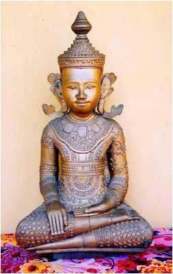 Tượng đức Phật Thích Ca (1)