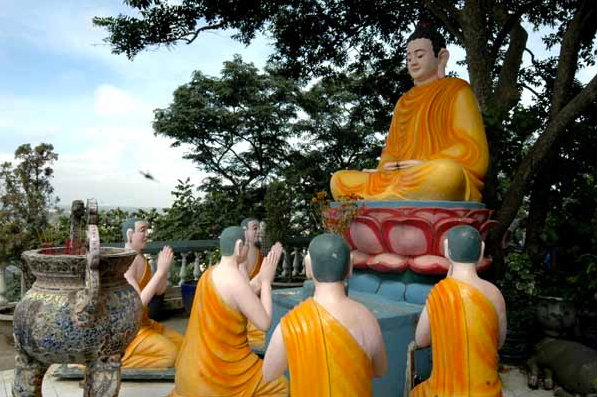 Đức Phật thuyết pháp