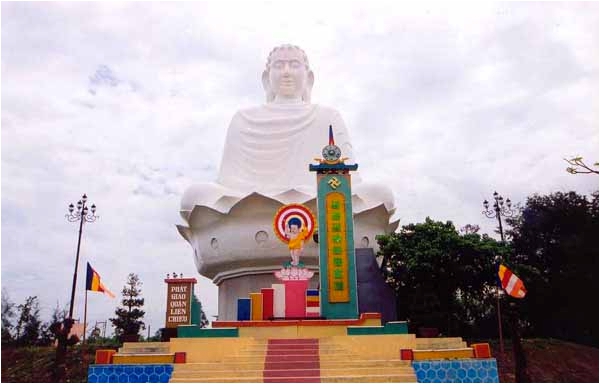 Lễ đài Phật đản Phật lịch 2547