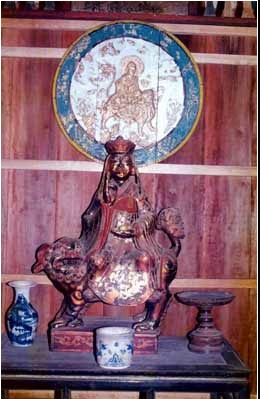 Tượng Bồ tát Đia Tạng