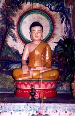 Tượng Đức Phật Thích Ca (1)