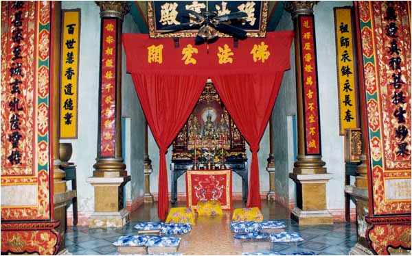 Điện thờ Phật