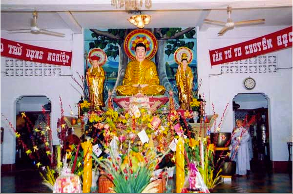 Điện Phật Thích Ca