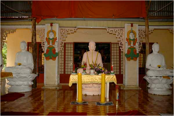 Tượng đức Phật Thích Ca (2)