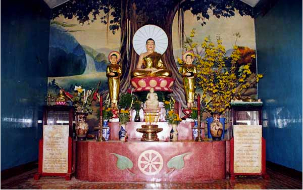 Điện Phật năm 1999