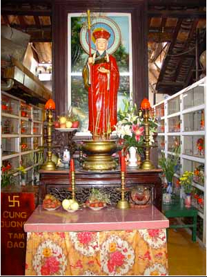 Bàn thờ Bồ tát Địa Tạng (1)